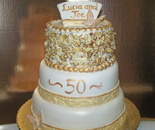 Cake9_532c8a115c03a_640_610-small.jpg